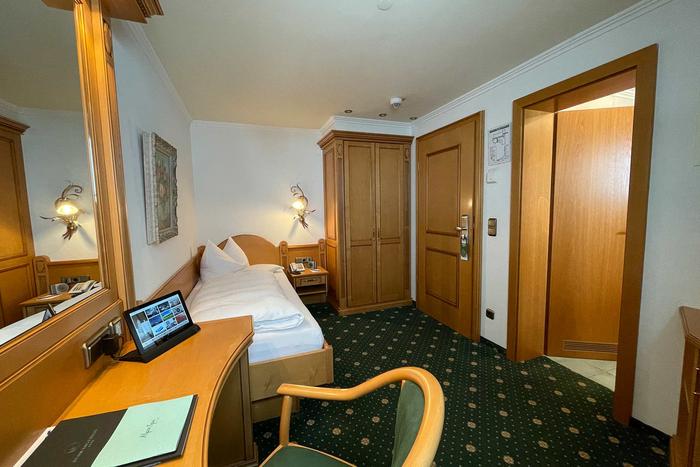 Zimmerbeispiel Doppelzimmer Herrenberg